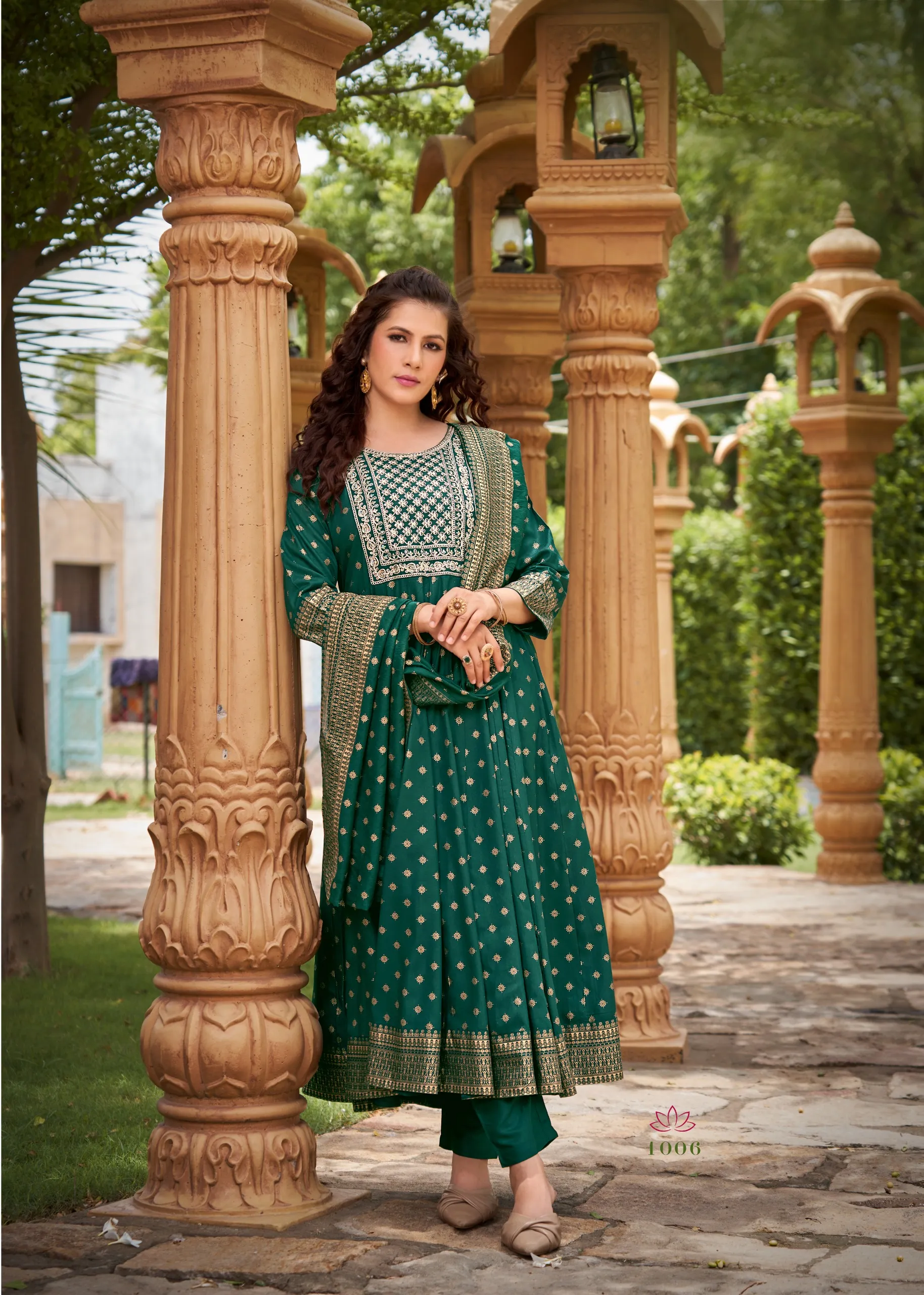 Gauri Salwar suit - Image 2 in Surat